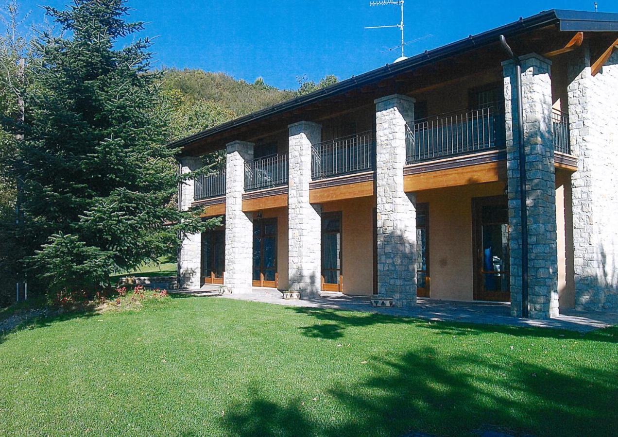 La Fiocchina - Magic Place - Apartments & Studios In Garda Lake - Countryside Farmhouse, Inside The Middle Of The Lake Saló Exterior foto