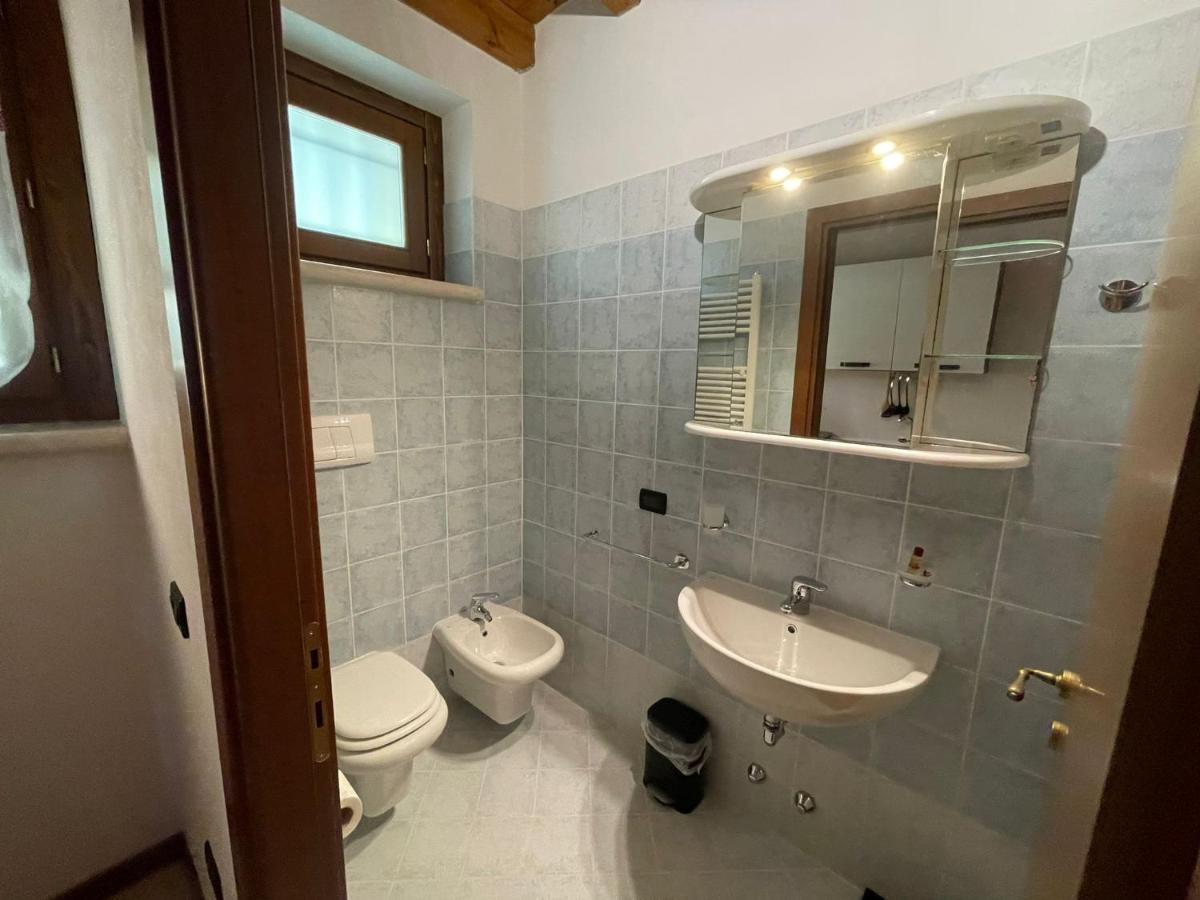La Fiocchina - Magic Place - Apartments & Studios In Garda Lake - Countryside Farmhouse, Inside The Middle Of The Lake Saló Exterior foto