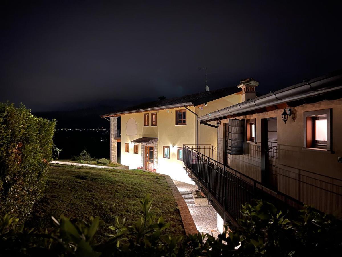 La Fiocchina - Magic Place - Apartments & Studios In Garda Lake - Countryside Farmhouse, Inside The Middle Of The Lake Saló Exterior foto
